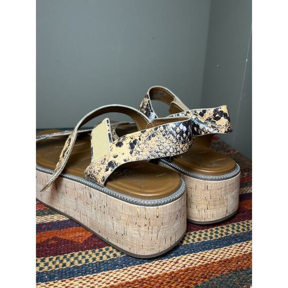 Franco Sarto Ozio Snakeskin Reptile Printed Platform Ankle Strap Sandal size 10 - Picture 4 of 9